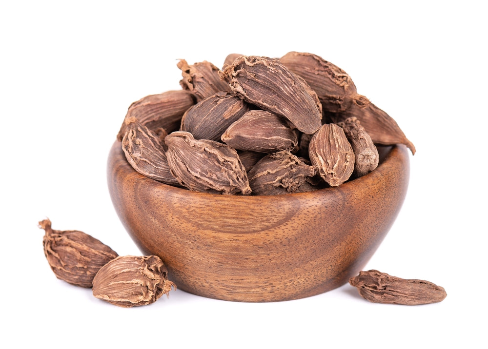 スリヤナグリ ブラウンカルダモンホール（50グラム）